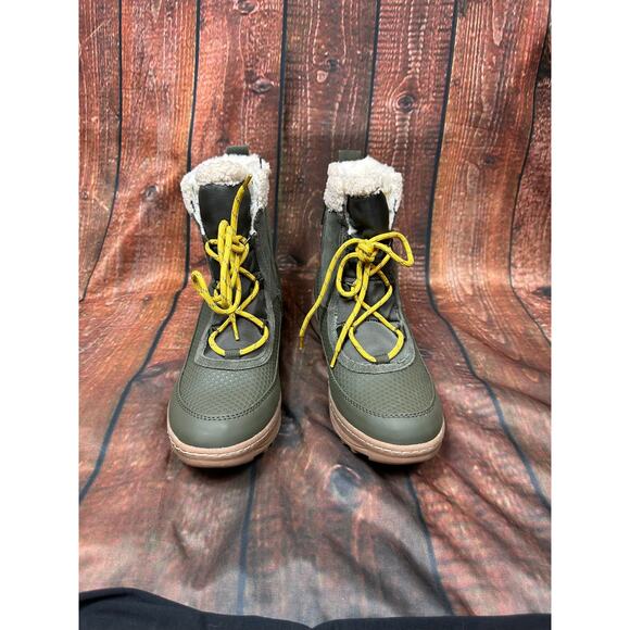 Baretraps Womens Alta Cold Weather Bootie - Pine Suede- size 9.5 - Picture 2 of 12